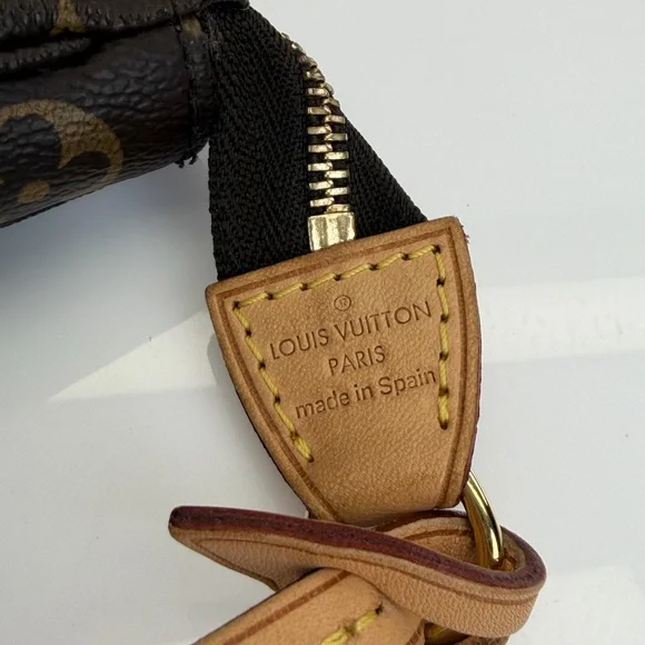 Louis Vuitton Brown Monogram Pochette Accessories Clutch Bag - Picture 9 of 16